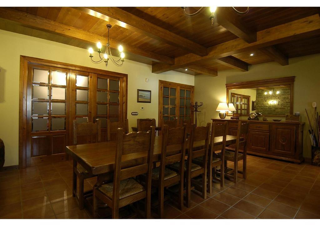 Hotel Rural El Porton De Murillo Broto Exterior photo