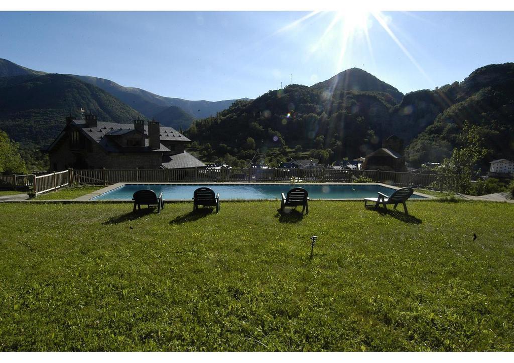Hotel Rural El Porton De Murillo Broto Exterior photo